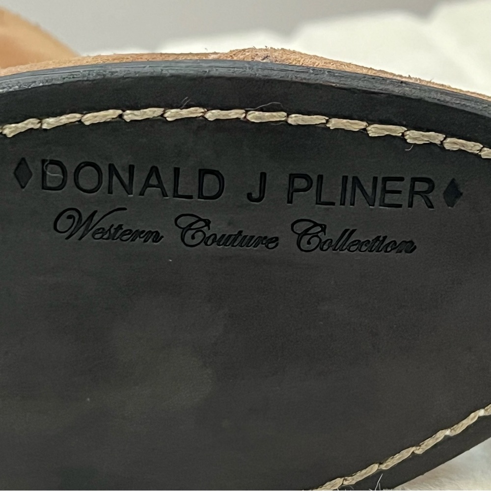 NEW Donald J Pliner DIGG Western Couture Collection Distressed Suede Boots - Picture 8 of 8